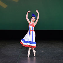 「楽しいサーカスのお友達」踊り子